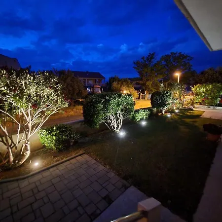 Апартаменты With Parking Space Nin, Zadar - 15861 *