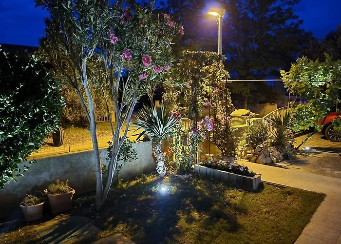 With Parking Space Nin, Zadar - 15861 Apartmán Nin